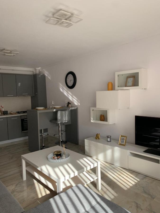 Apartament Complex Rezidential Ana Caransebeş Zewnętrze zdjęcie