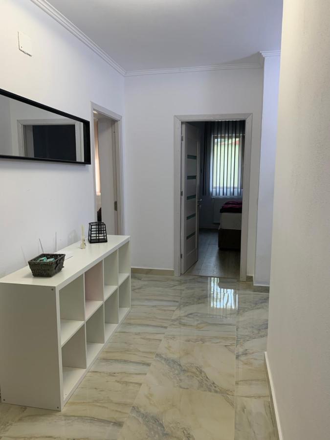 Apartament Complex Rezidential Ana Caransebeş Zewnętrze zdjęcie